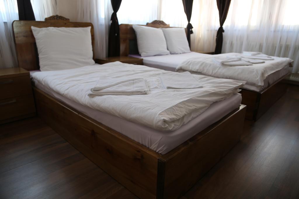 Hotel Antika Prizren Habitación foto